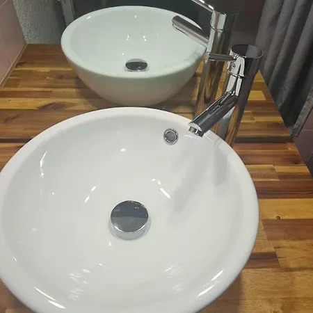 Les Caraibes Cap D'agde - Centre Port- Parking Gratuit-terrasse - Wifi 5g * Agde
