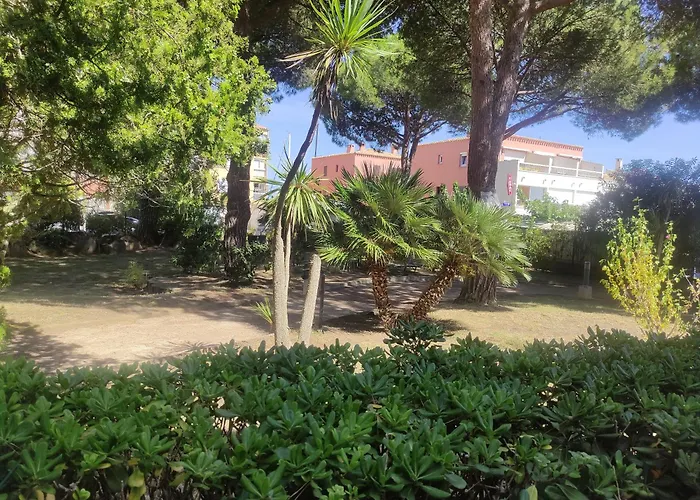 公寓 Les Caraibes Cap D'agde - Centre Port- Parking Gratuit-terrasse - Wifi 5g