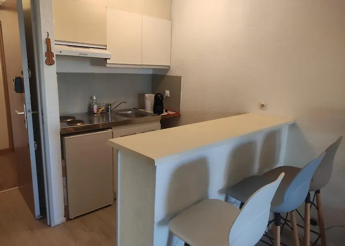 Les Caraibes Cap D'agde - Centre Port- Parking Gratuit-terrasse - Wifi 5g * 阿格德