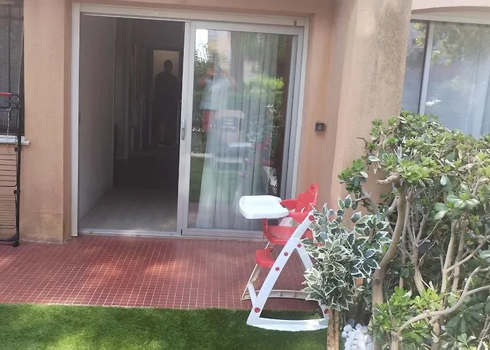 Les Caraibes Cap D'agde - Centre Port- Parking Gratuit-terrasse - Wifi 5g 阿格德